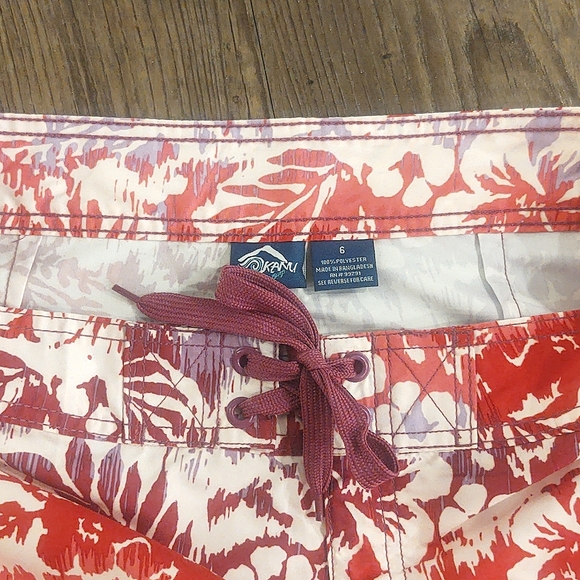 EUC Floral Board Shorts, Sz. 6 - Picture 3 of 5